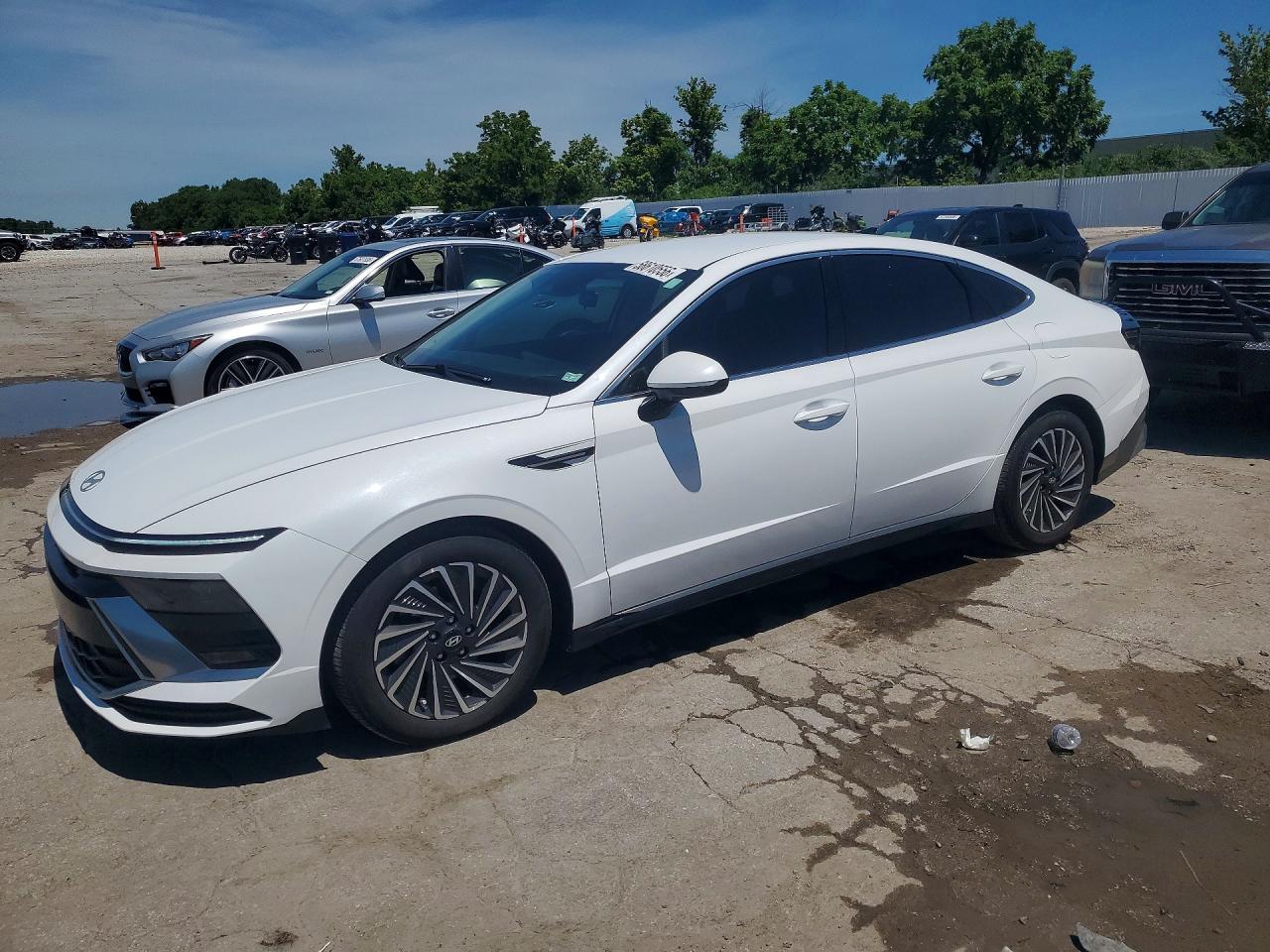 2024 HYUNDAI SONATA HYBRID SEL