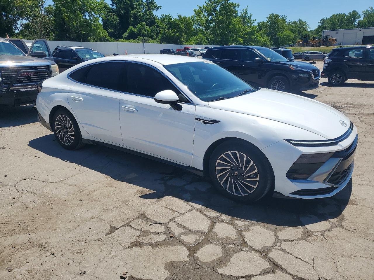 2024 HYUNDAI SONATA HYBRID SEL — снимка 4