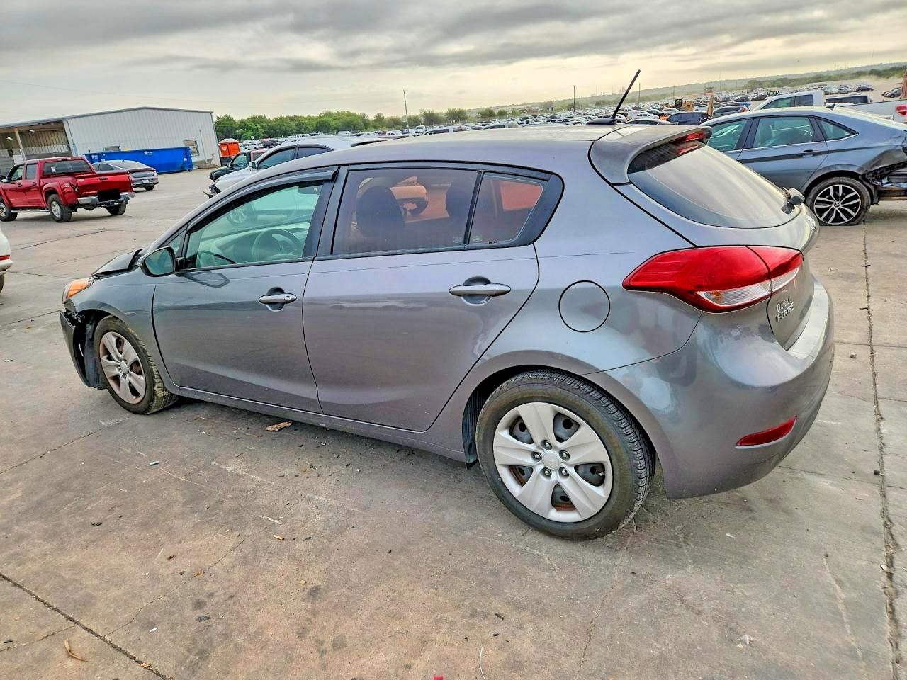 2016 KIA FORTE LX — снимка 3