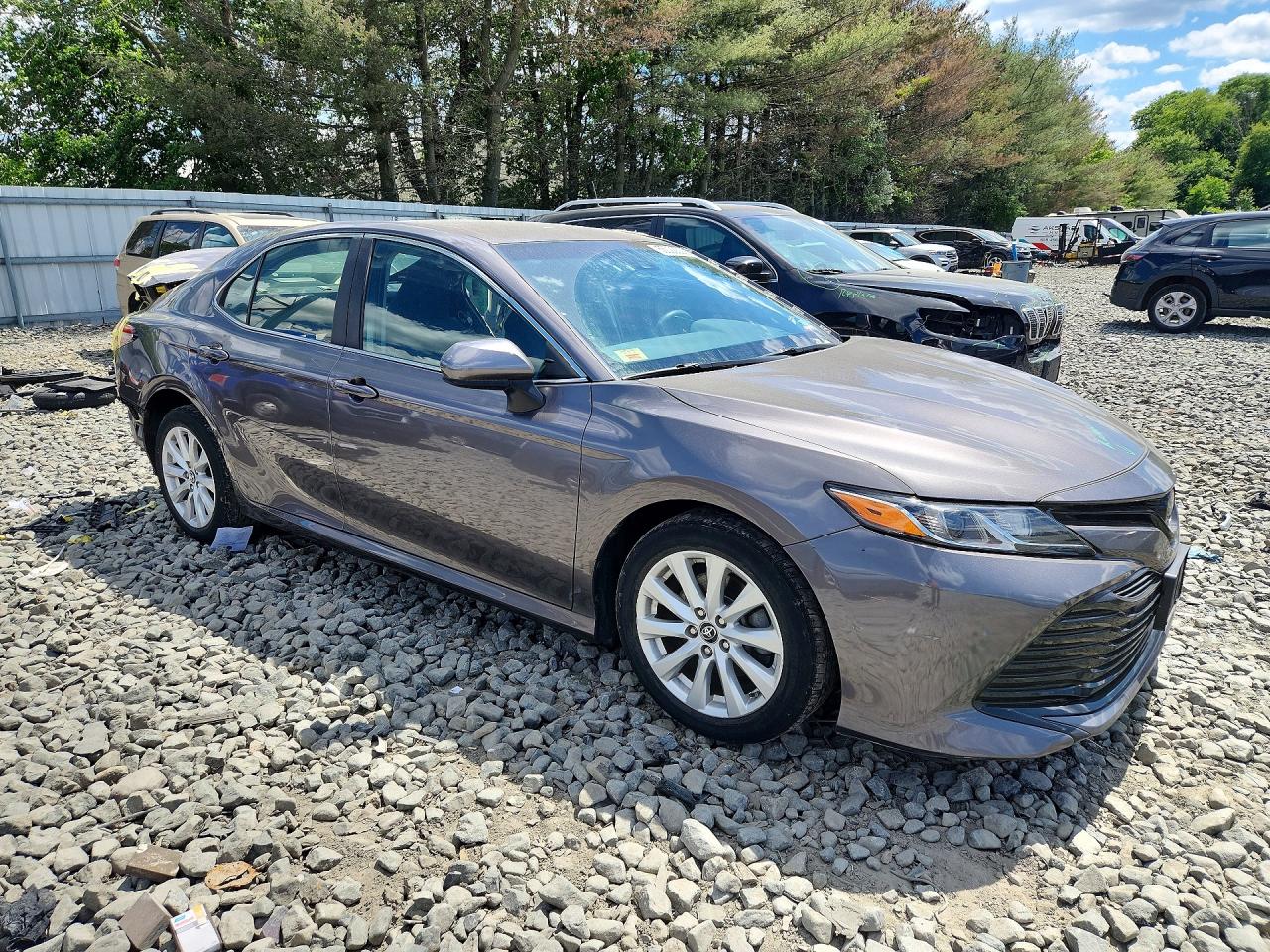 2018 TOYOTA CAMRY LE — снимка 4