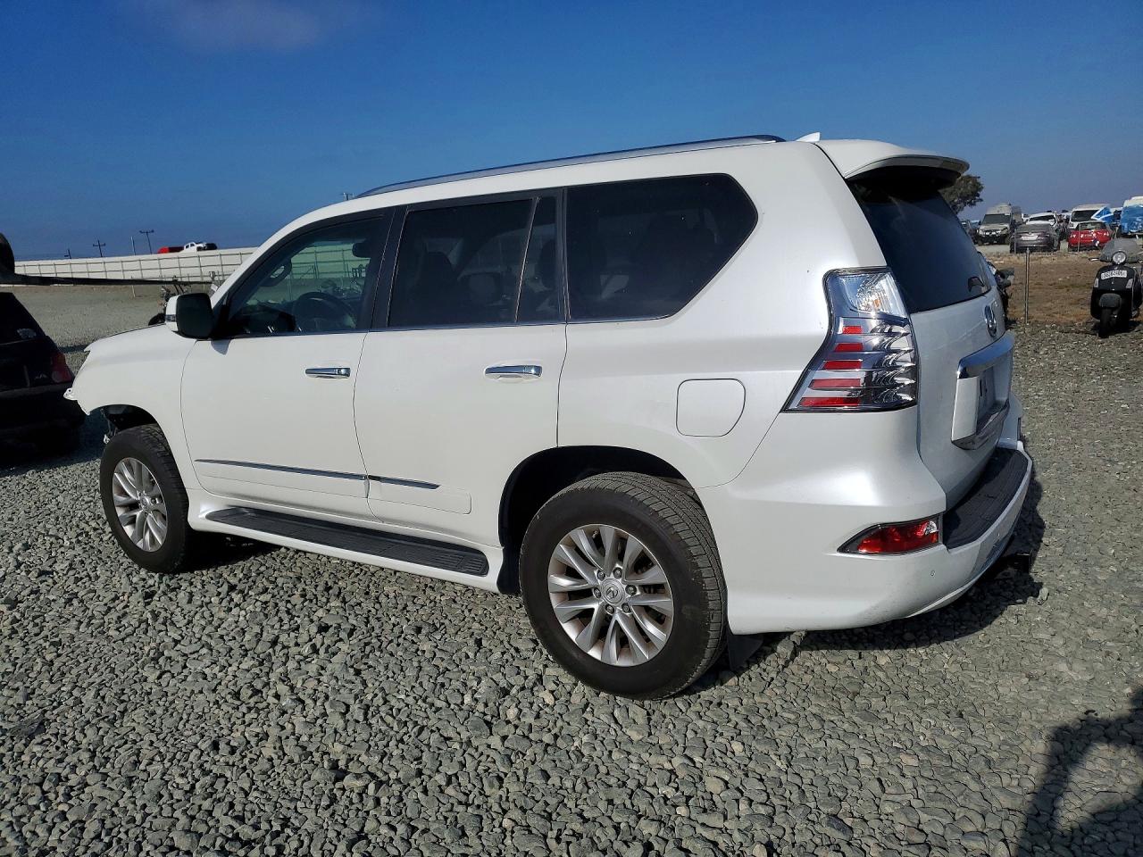 2017 LEXUS GX 460 — снимка 2