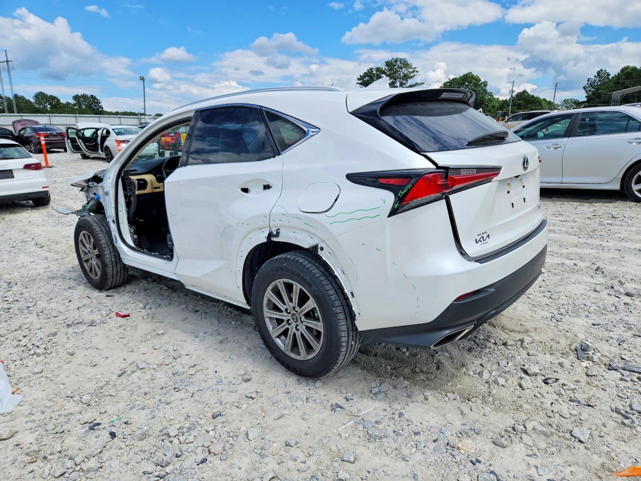 2021 LEXUS NX 300 BASE — снимка 2