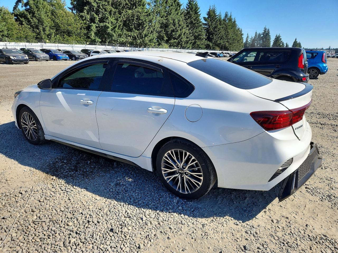2024 KIA FORTE GT LINE — снимка 2