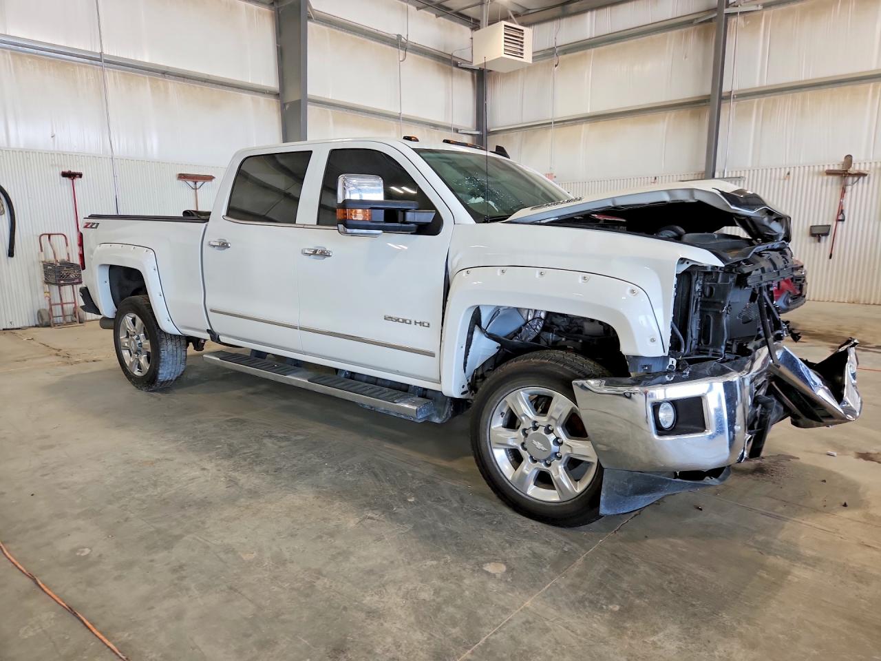2019 CHEVROLET SILVERADO K2500 HEAVY DUTY LTZ — снимка 4
