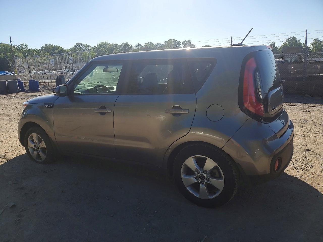 2018 KIA SOUL BASE — снимка 2