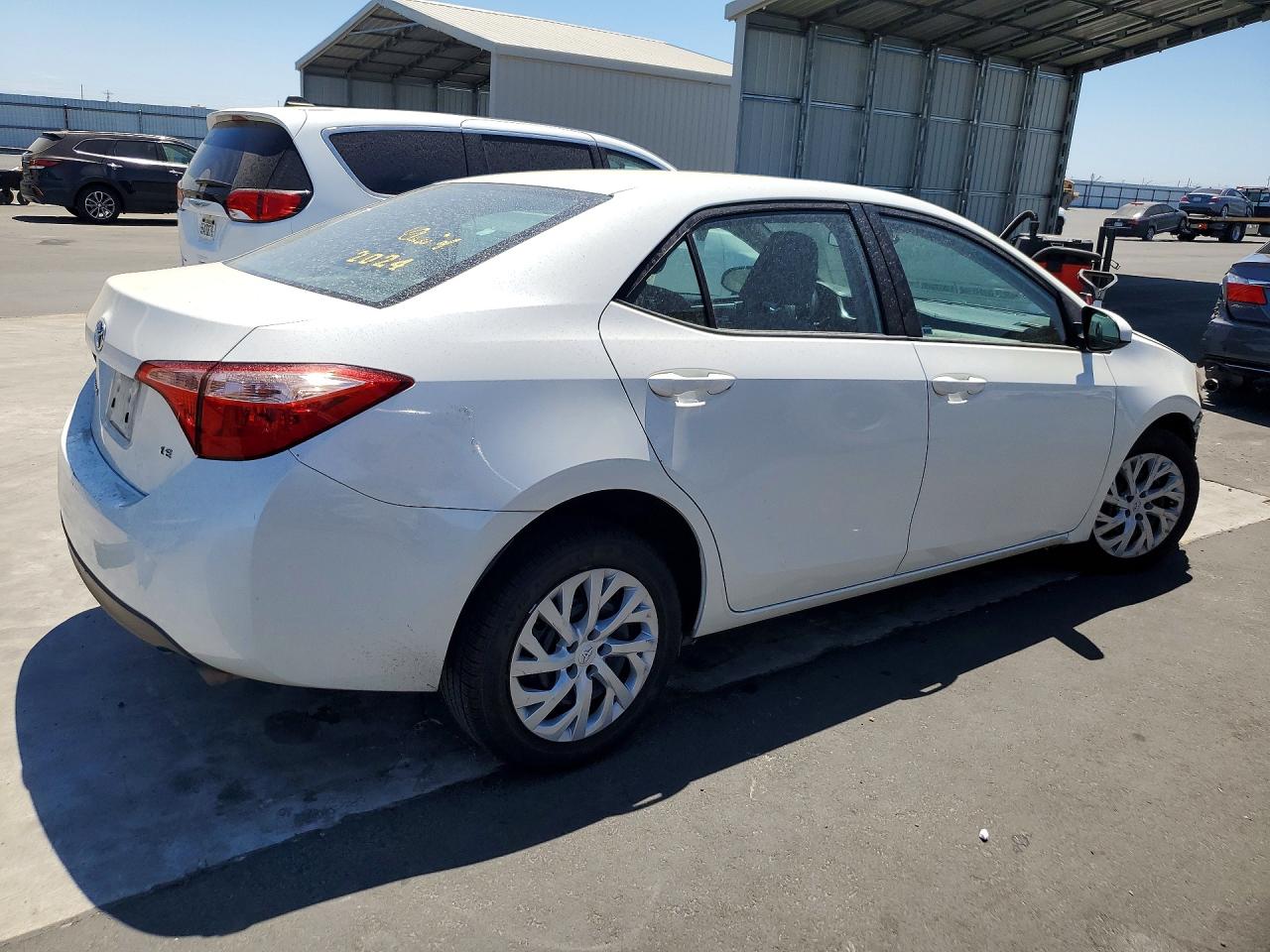 2017 TOYOTA COROLLA LE — снимка 3