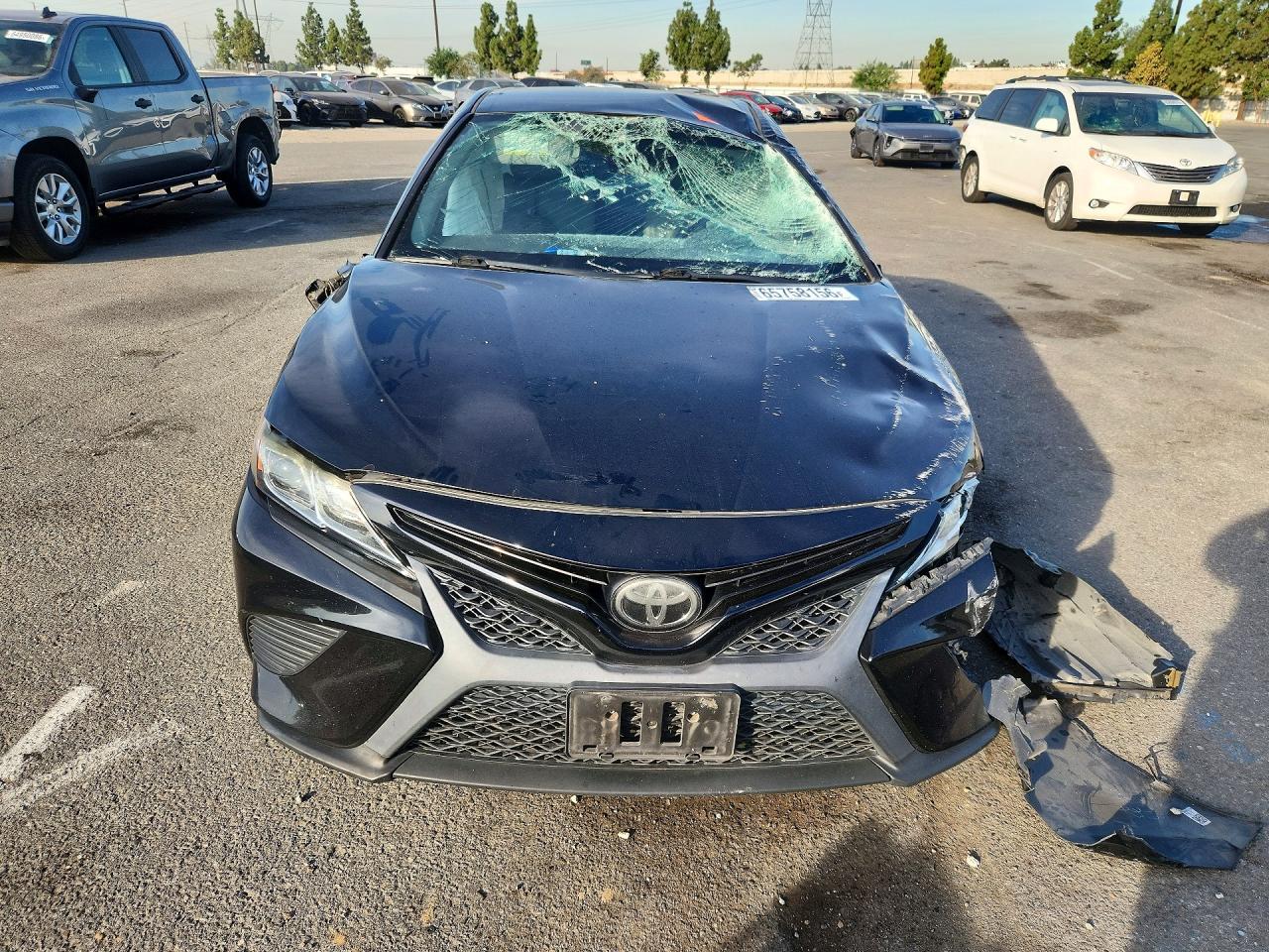 2019 TOYOTA CAMRY SE — снимка 5