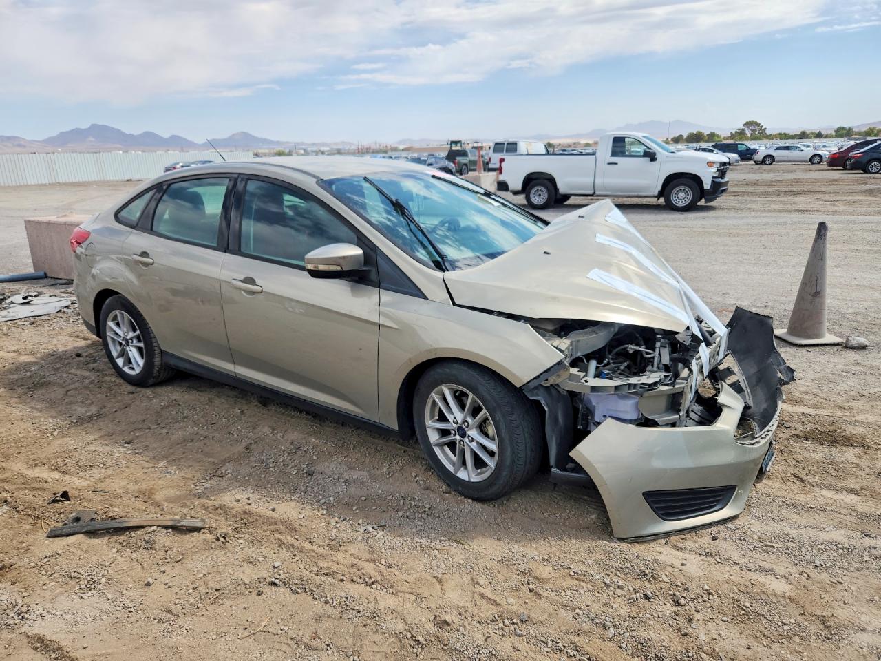 2015 FORD FOCUS SE — снимка 4
