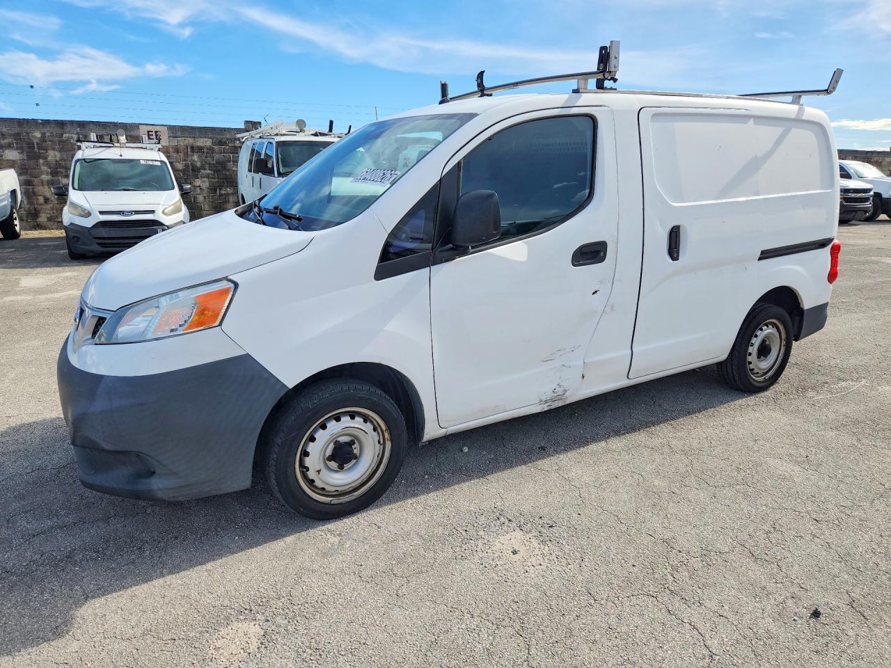 2015 NISSAN NV200 S