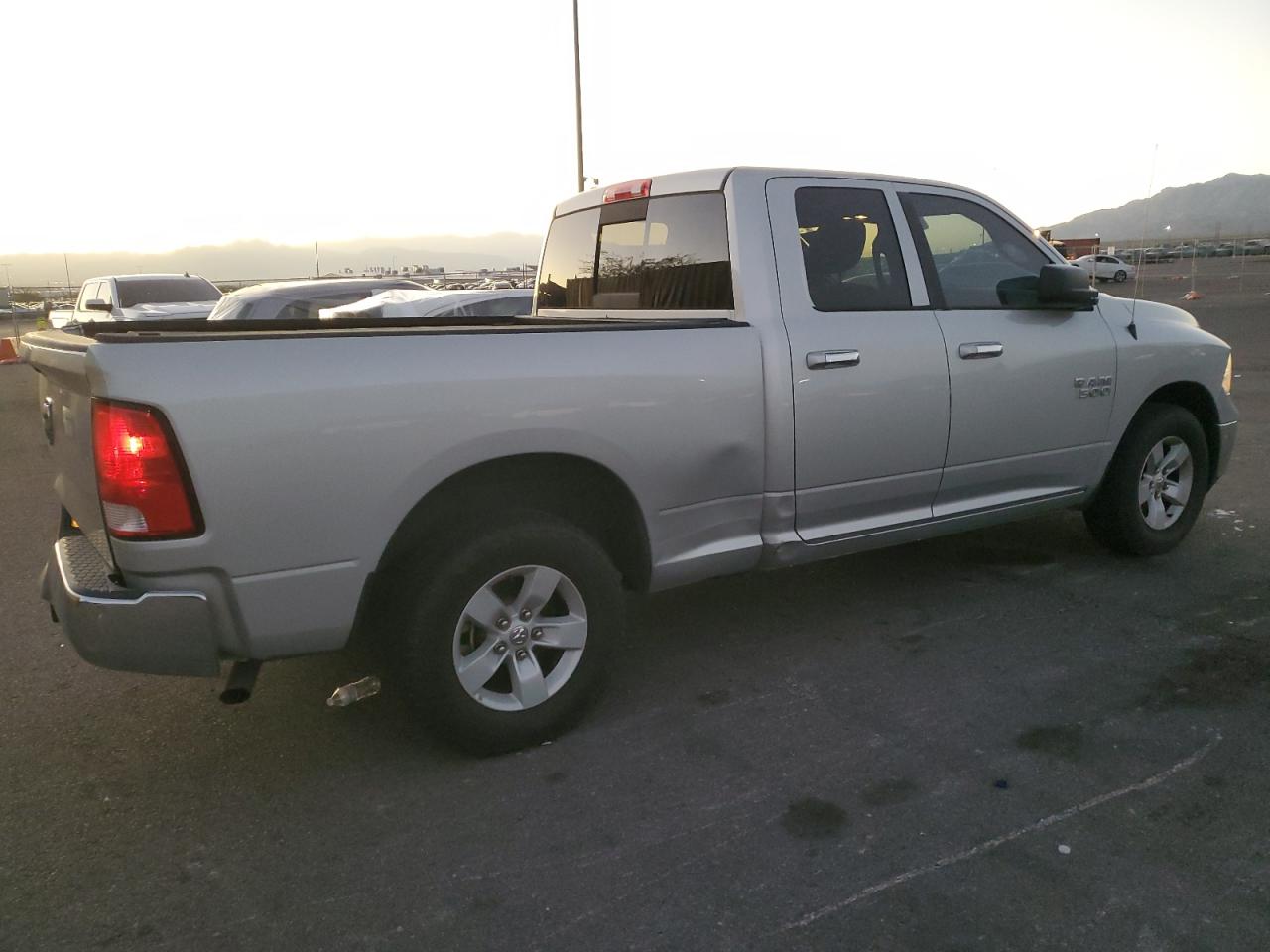 2018 RAM 1500 SLT — снимка 3