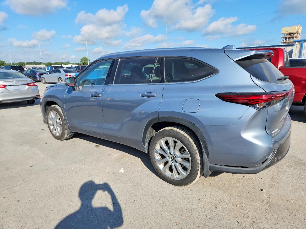 2023 TOYOTA HIGHLANDER — снимка 2