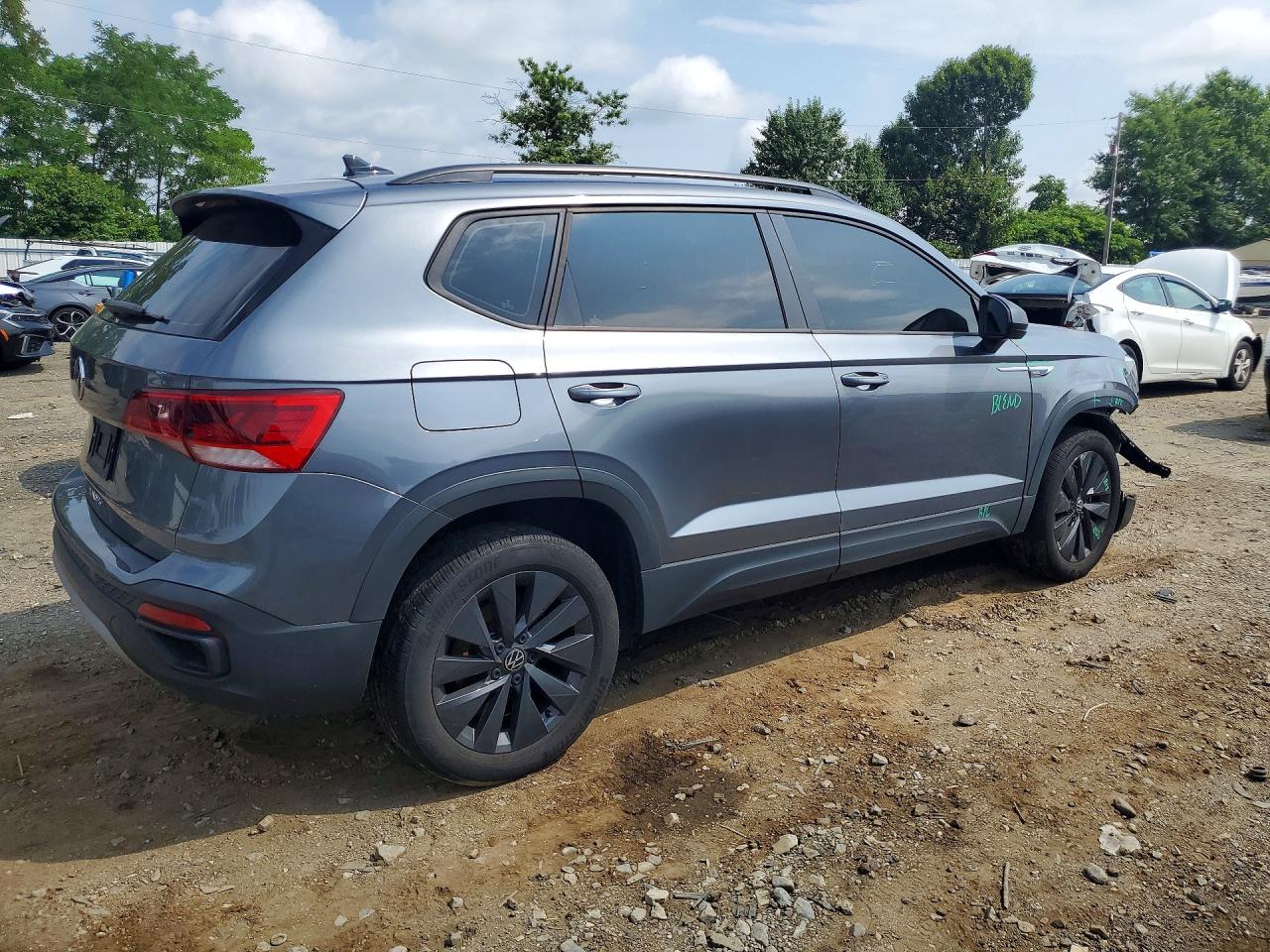 2024 VOLKSWAGEN TAOS S — снимка 3