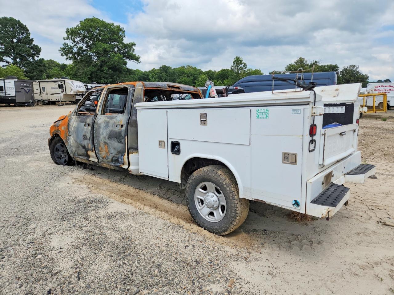 2017 RAM 2500 ST — снимка 2