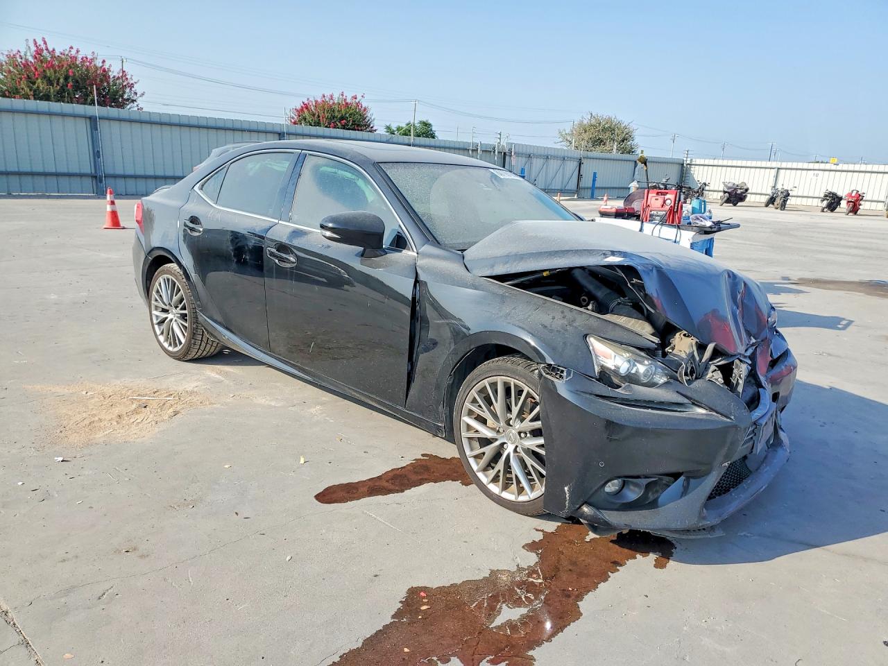 2015 LEXUS IS 250 — снимка 4