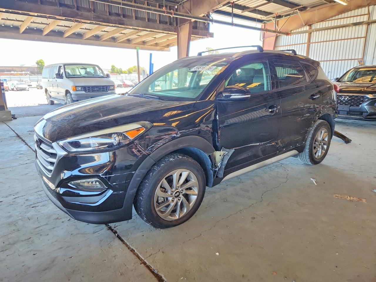 2017 HYUNDAI TUCSON SE PLUS
