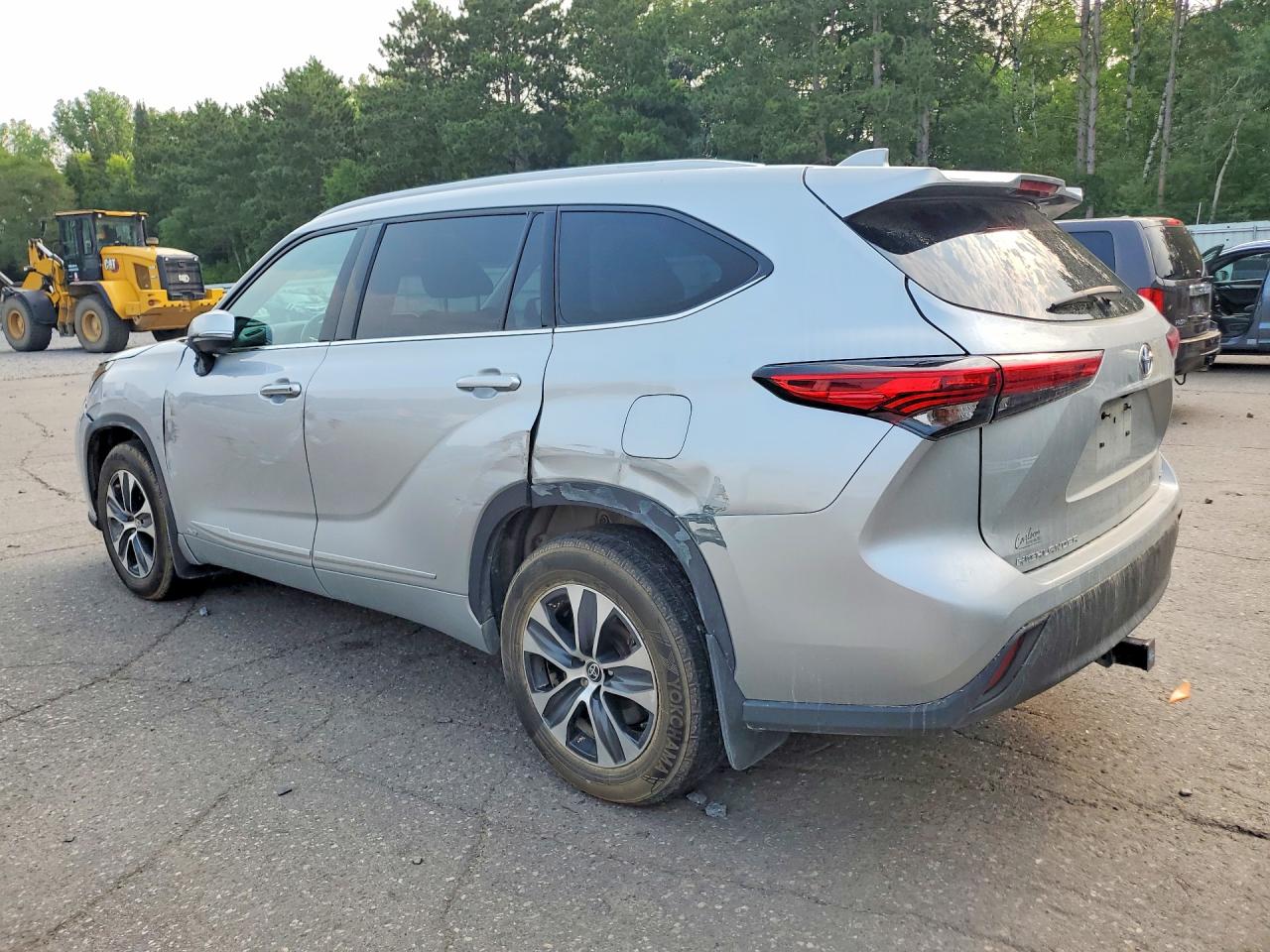 2022 TOYOTA HIGHLANDER HYBRID XLE — снимка 2