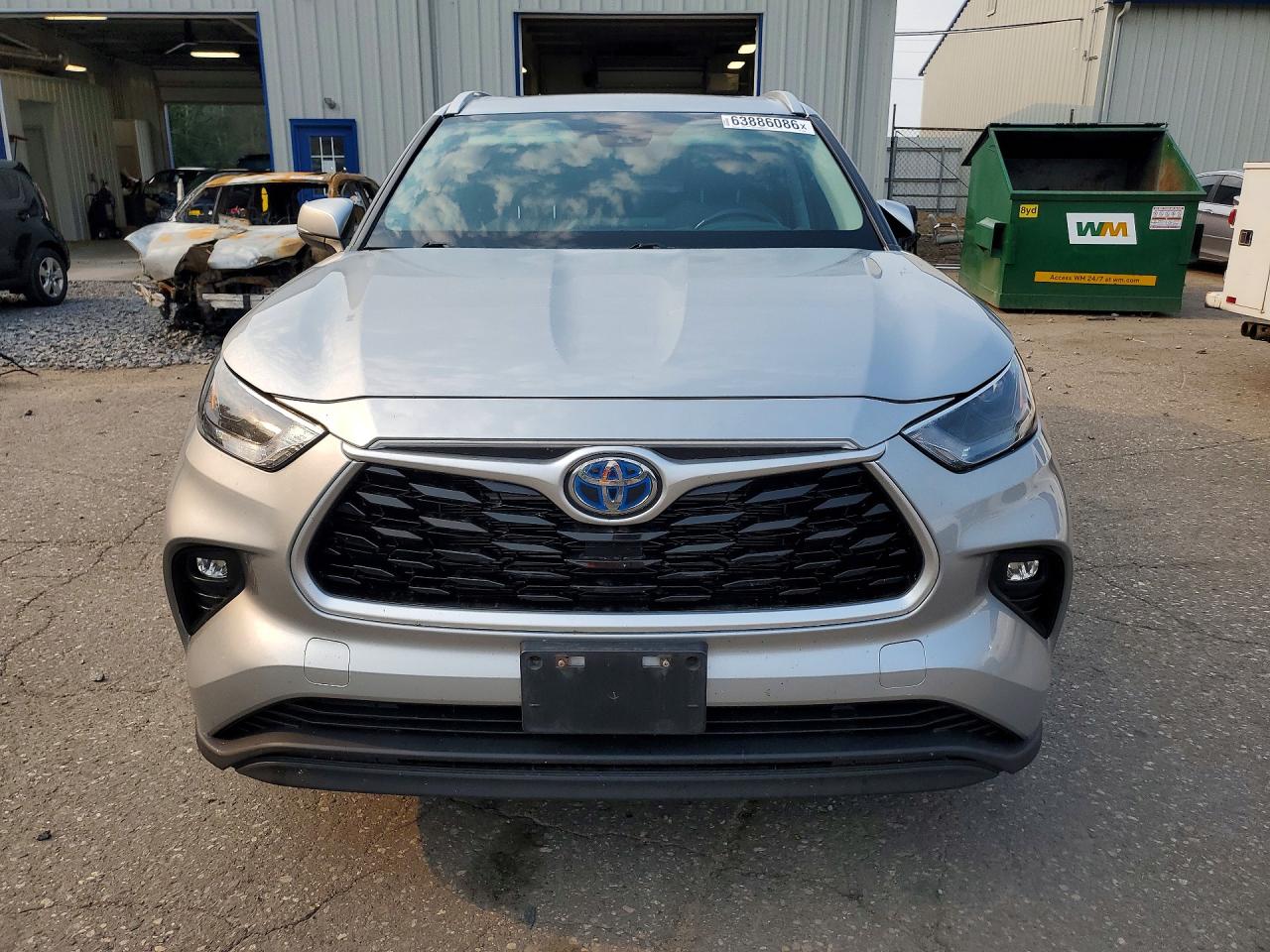 2022 TOYOTA HIGHLANDER HYBRID XLE — снимка 5