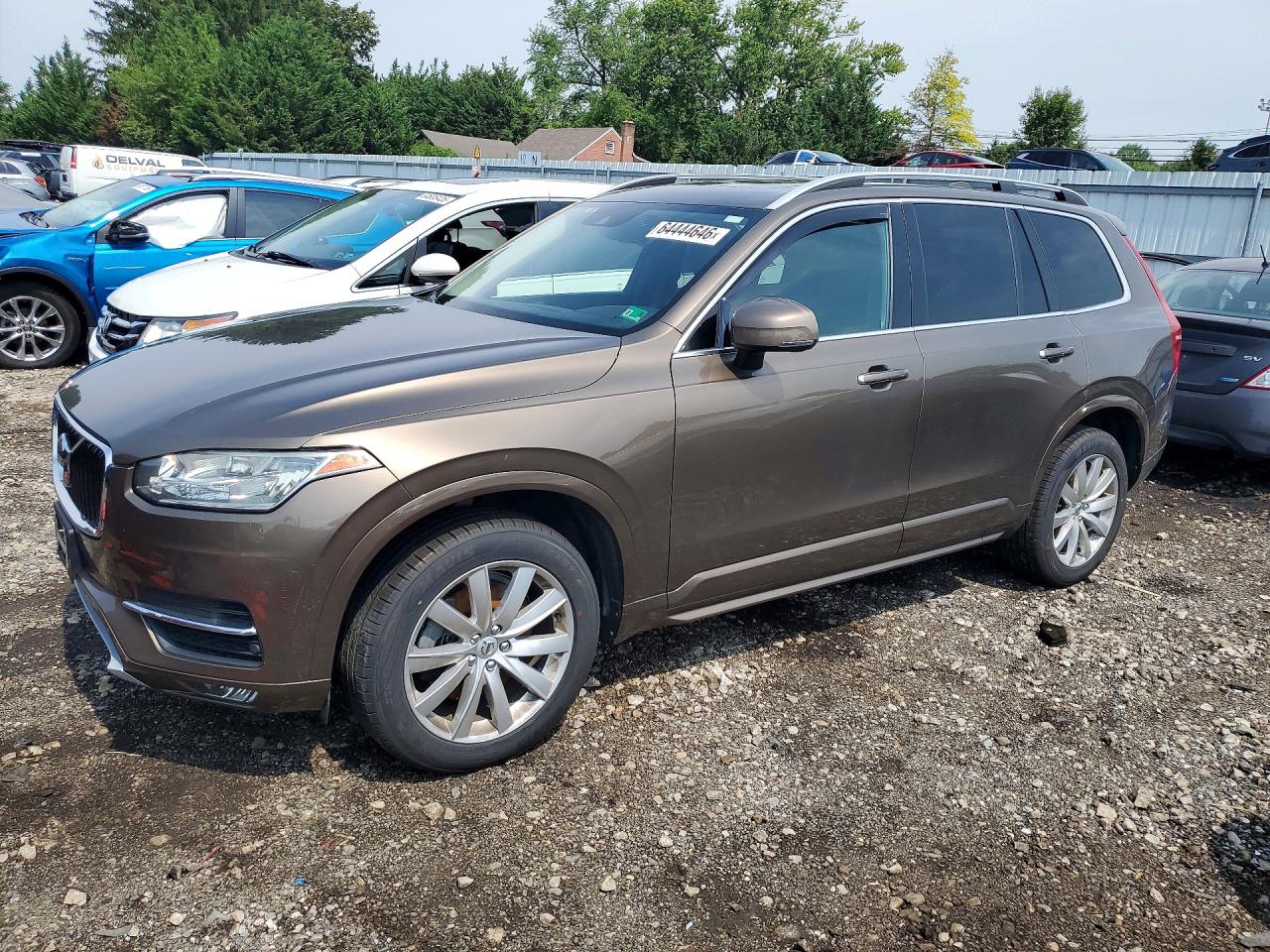 2016 VOLVO XC90 T5