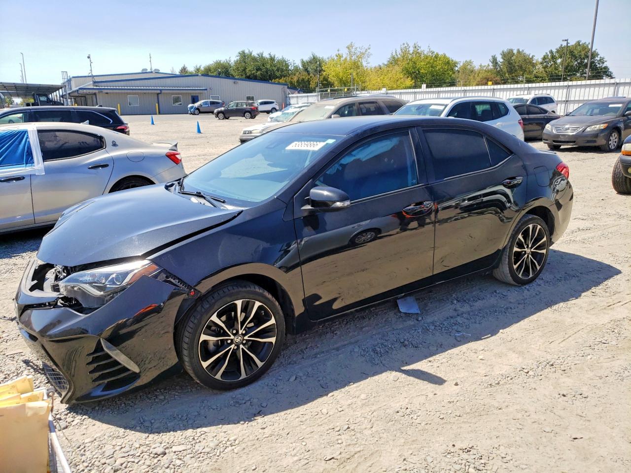 2017 TOYOTA COROLLA SE