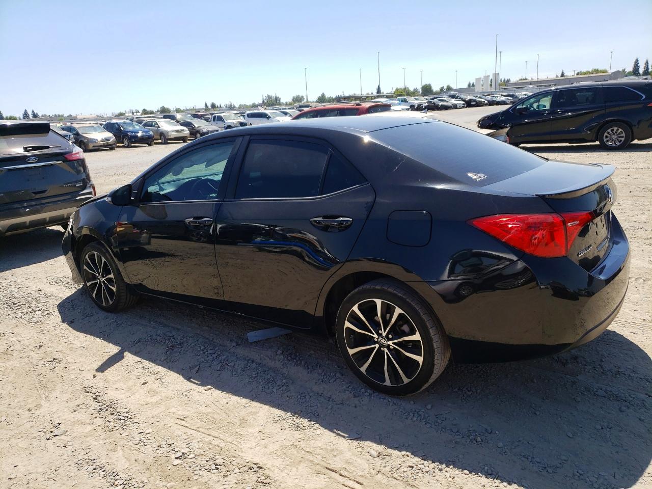 2017 TOYOTA COROLLA SE — снимка 2