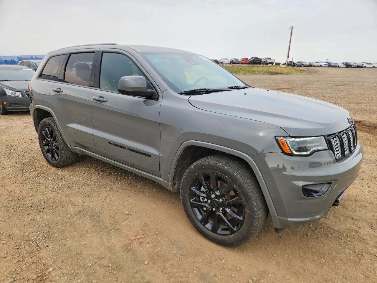 2022 JEEP GRAND CHEROKEE LAREDO E — снимка 4