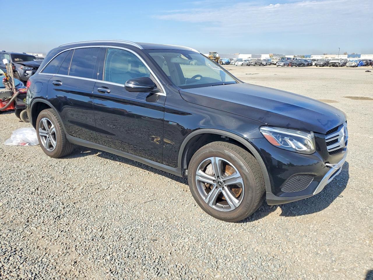 2019 MERCEDES-BENZ GLC 350E — снимка 4