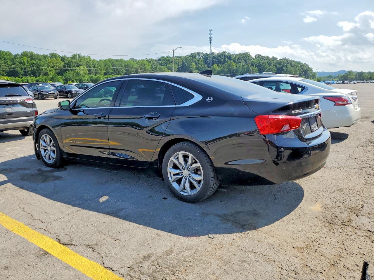 2017 CHEVROLET IMPALA LT — снимка 2