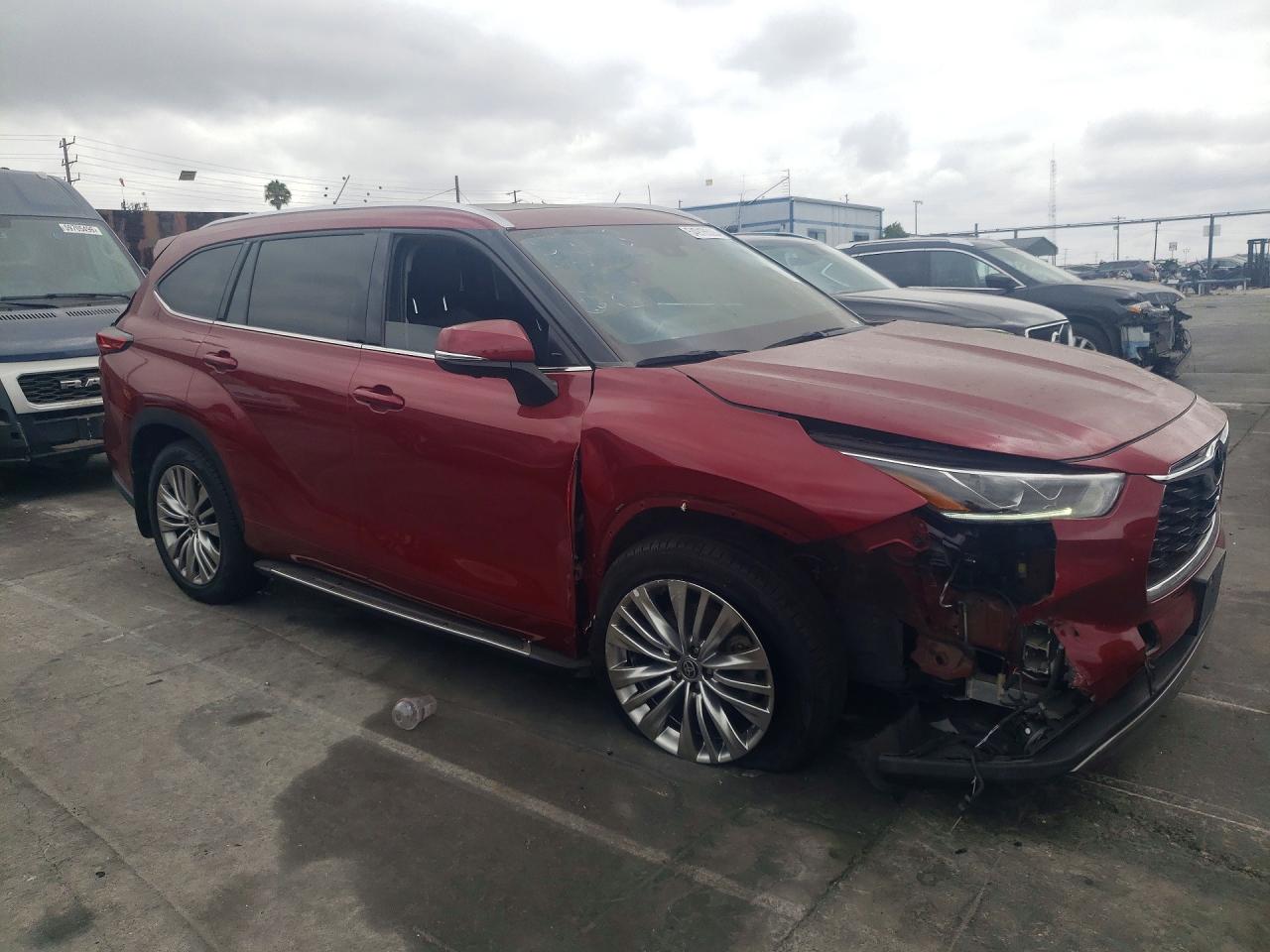 2023 TOYOTA HIGHLANDER PLATINUM — снимка 4