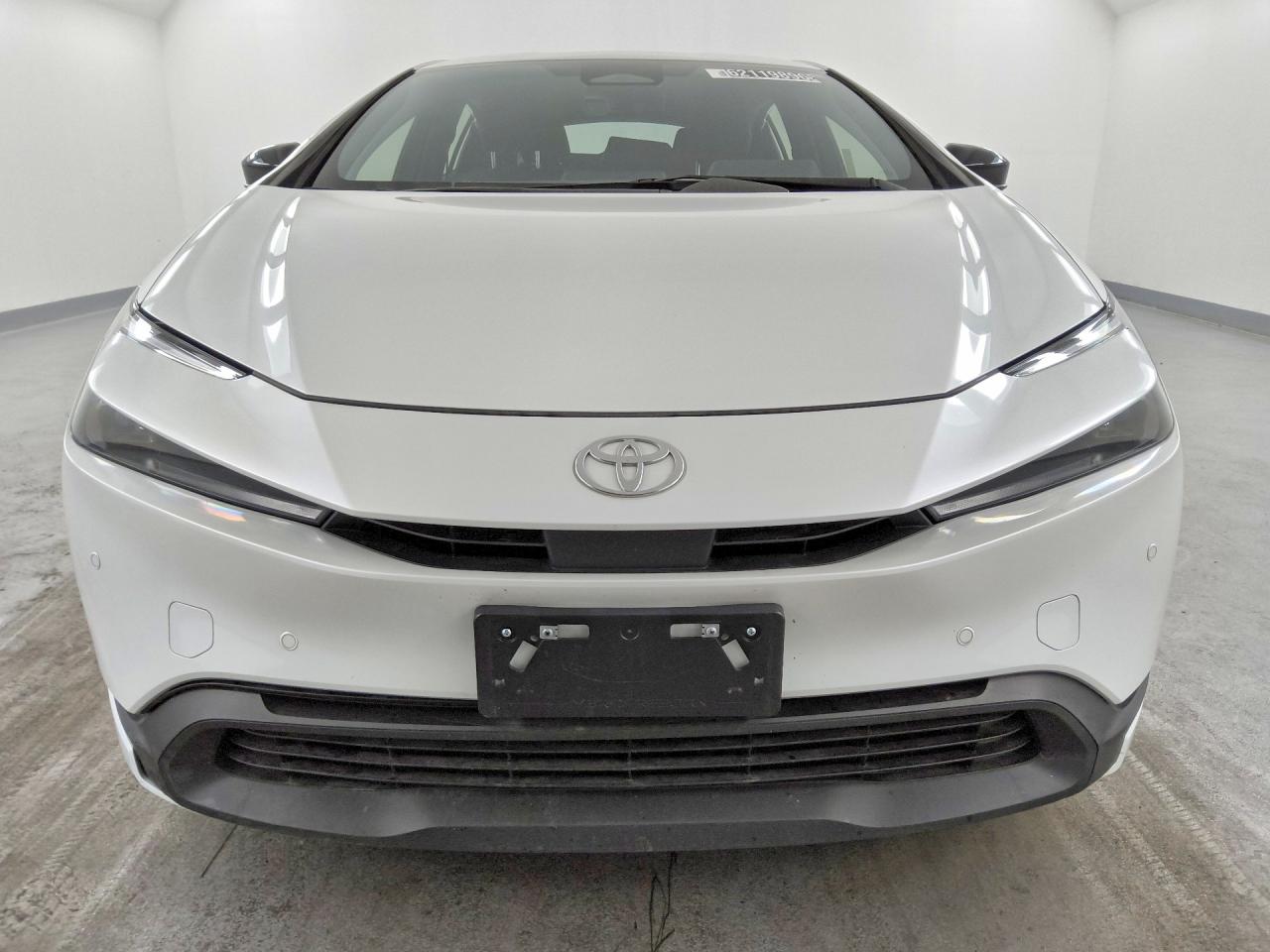 2025 TOYOTA PRIUS LE — снимка 5