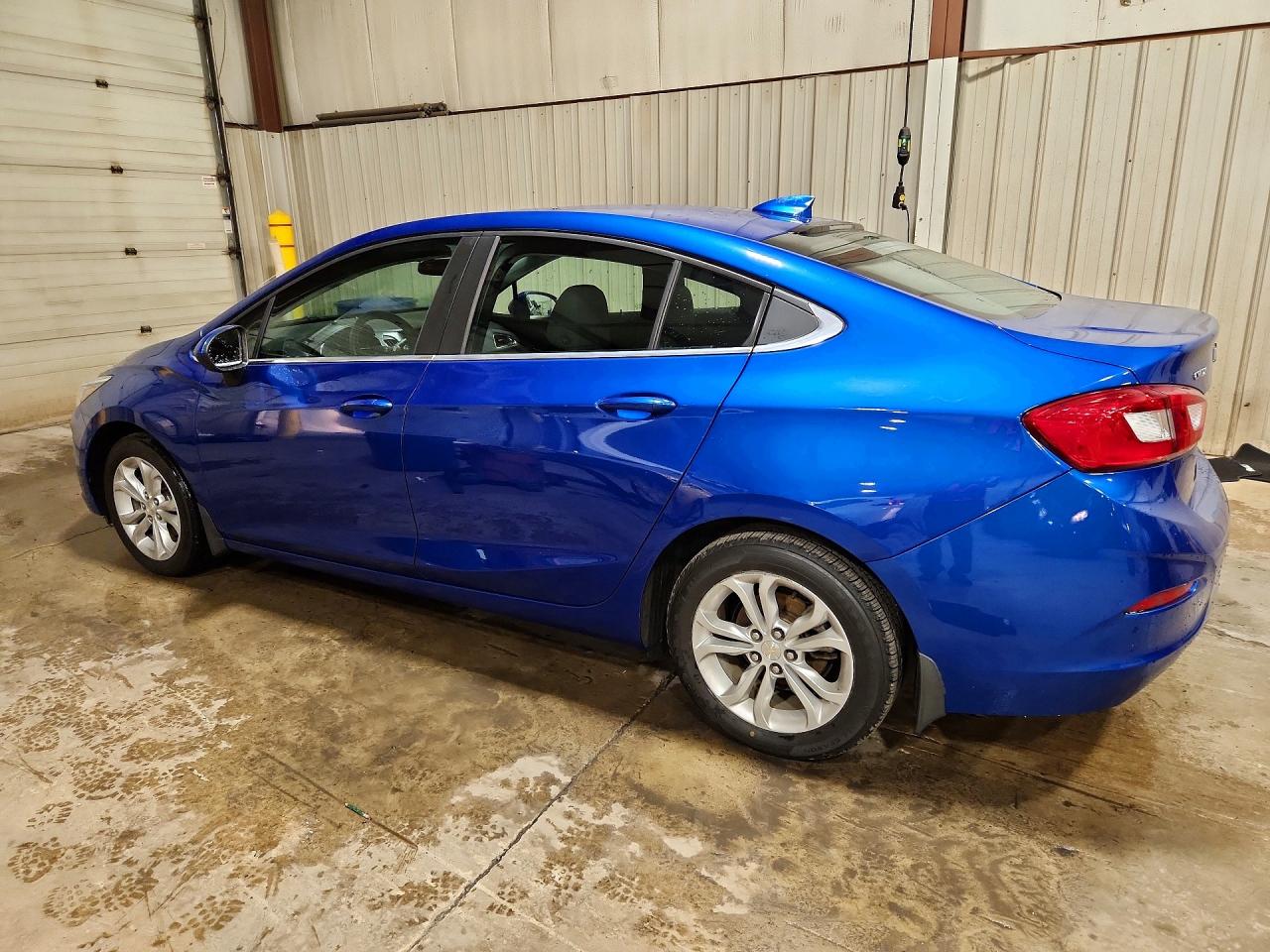 2019 CHEVROLET CRUZE LT — снимка 2