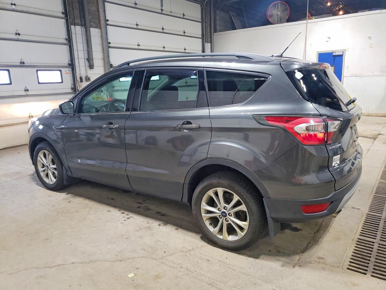 2017 FORD ESCAPE SE — снимка 2