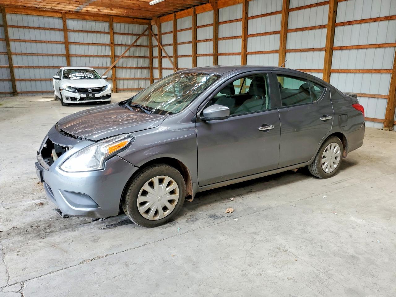 2017 NISSAN VERSA 1.6 SV