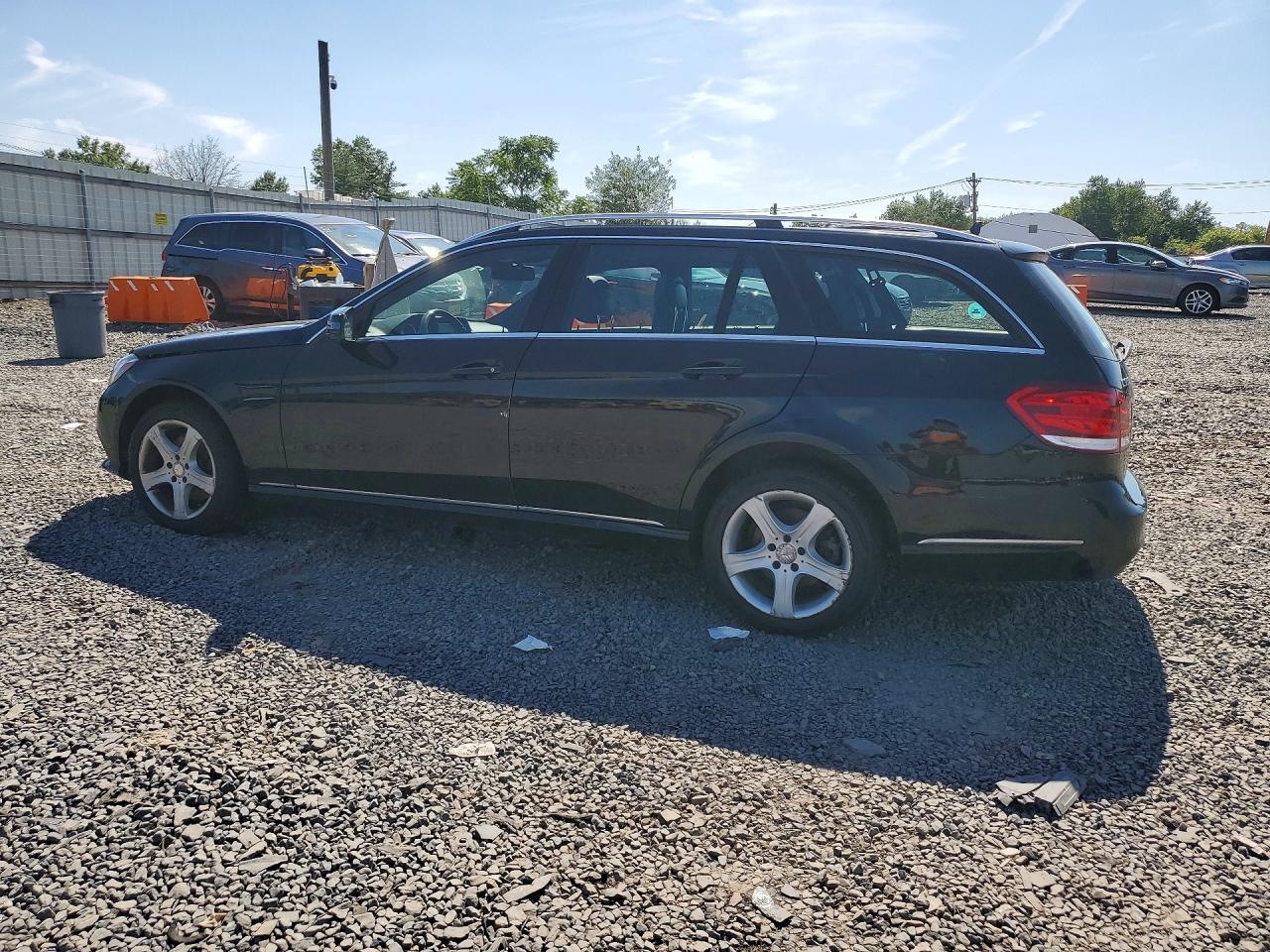 2014 MERCEDES-BENZ E 350 4MATIC WAGON — снимка 2