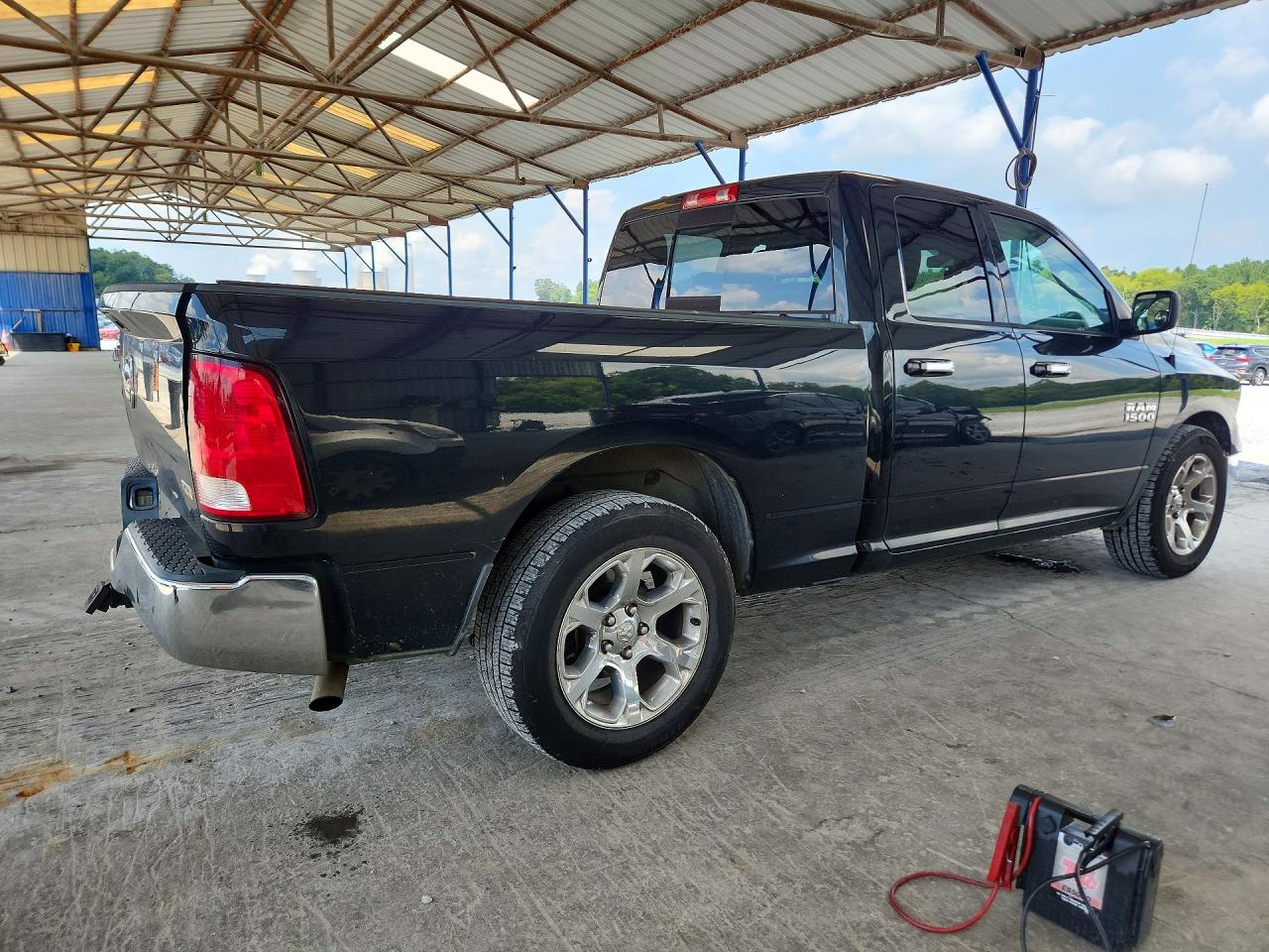 2017 RAM 1500 SLT — снимка 3