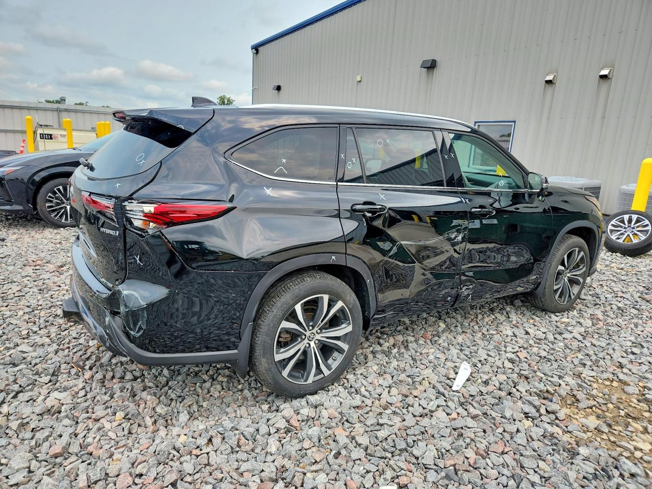 2023 TOYOTA HIGHLANDER HYBRID LIMITED — снимка 3