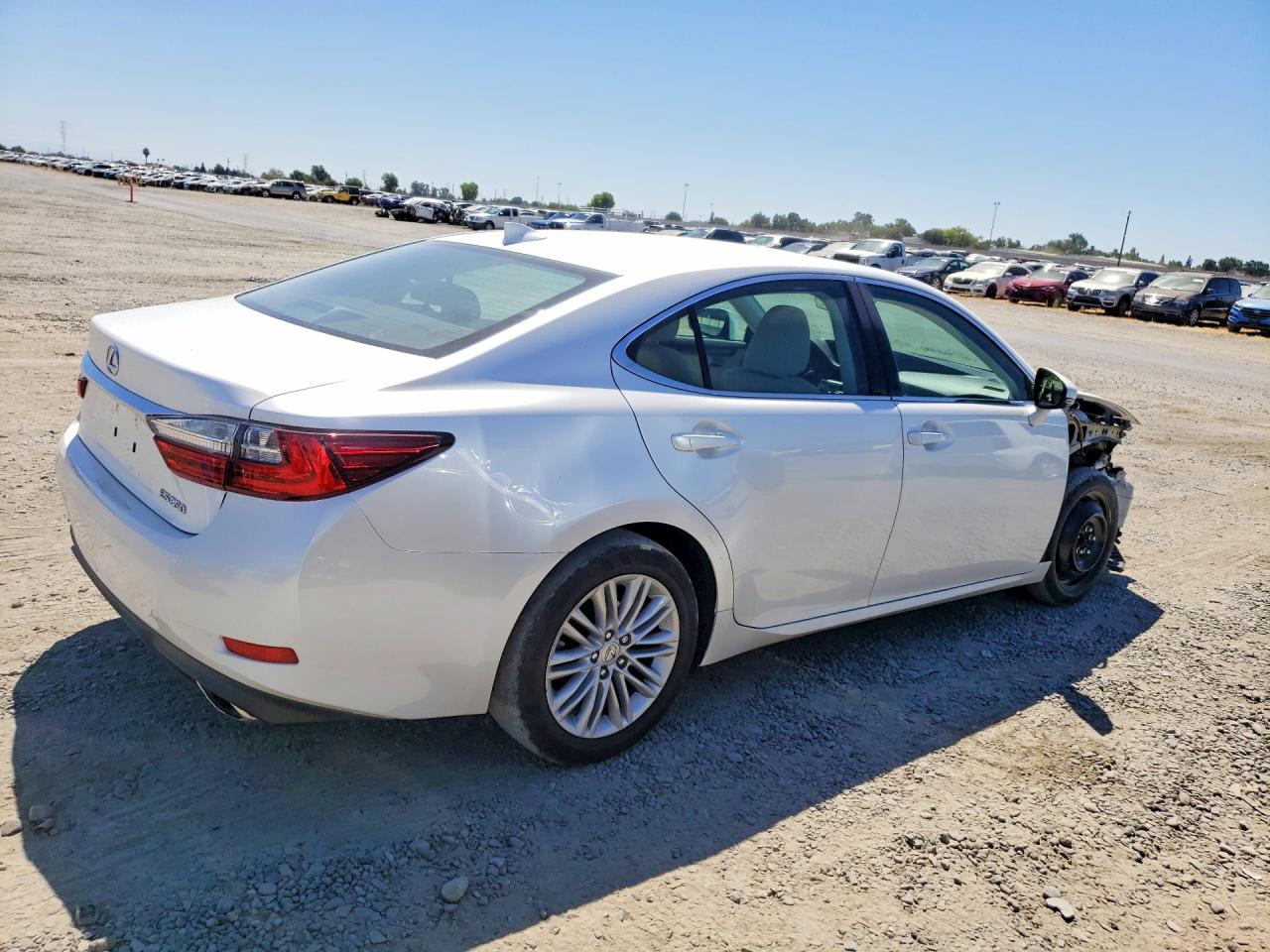 2017 LEXUS ES 350 — снимка 3