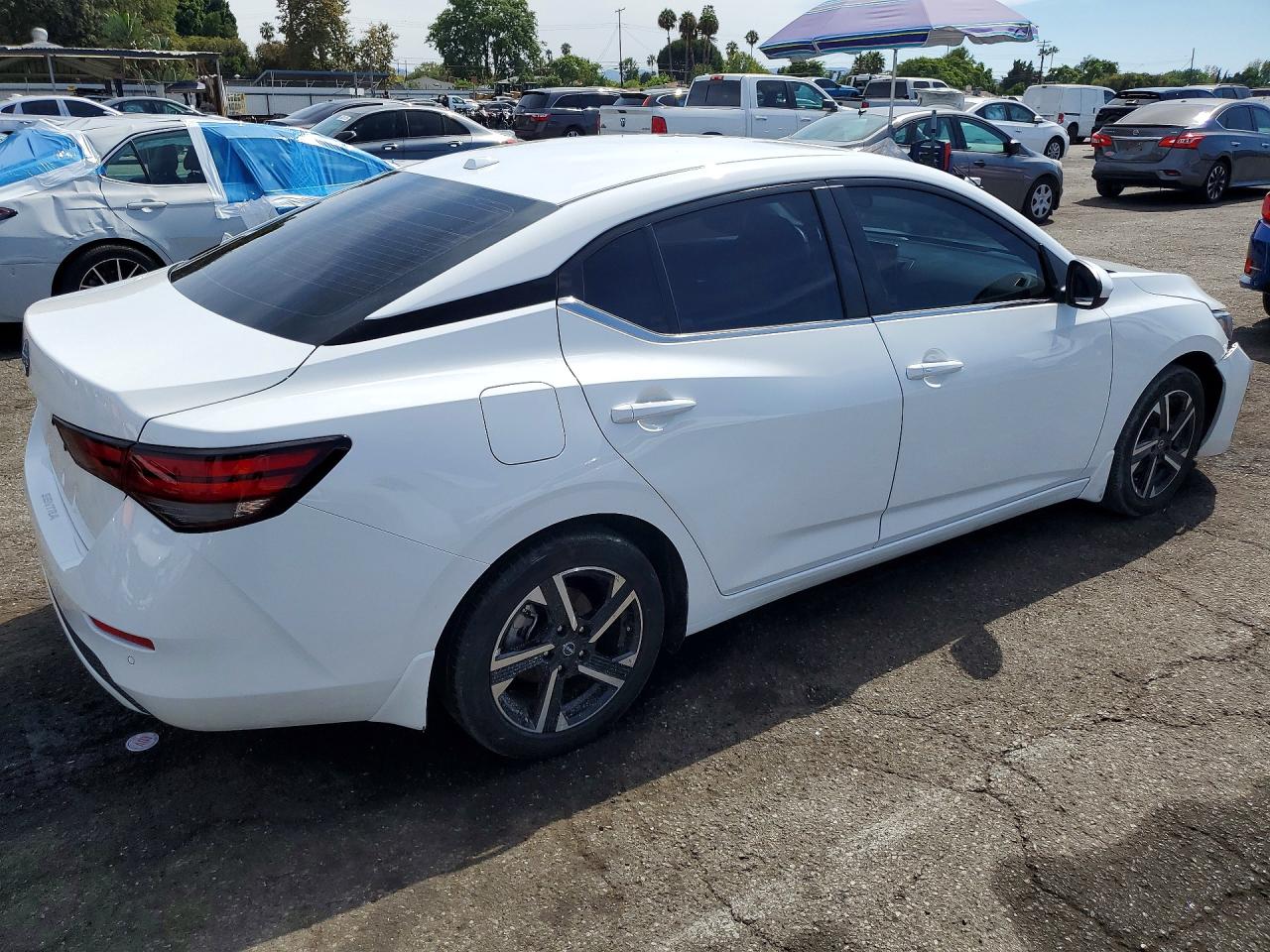 2025 NISSAN SENTRA SV — снимка 3