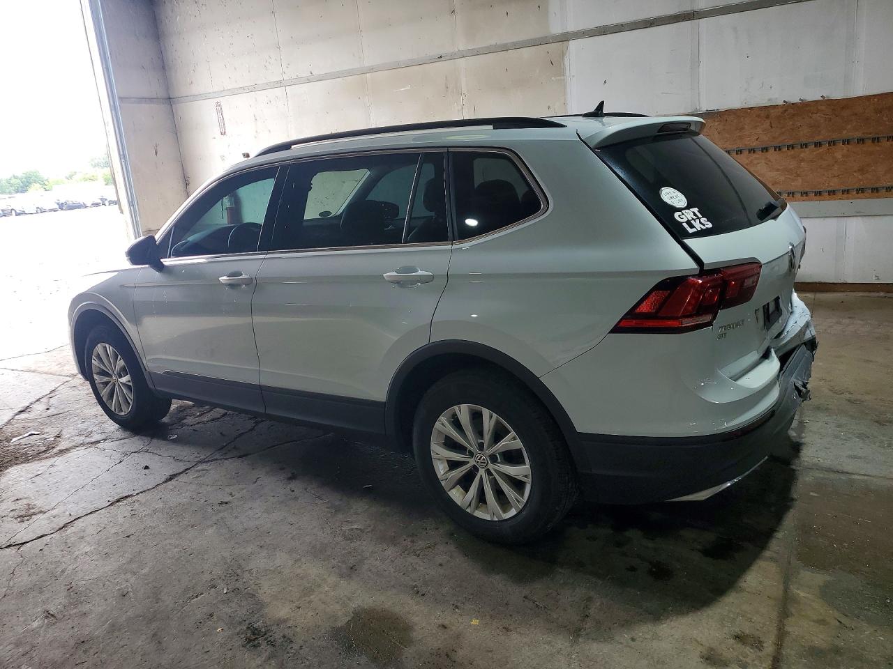 2019 VOLKSWAGEN TIGUAN SE — снимка 2