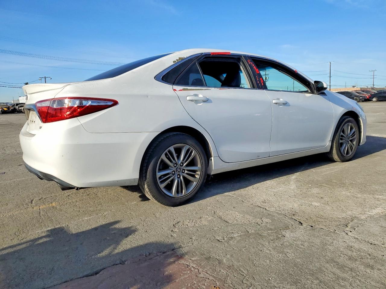 2015 TOYOTA CAMRY LE — снимка 3