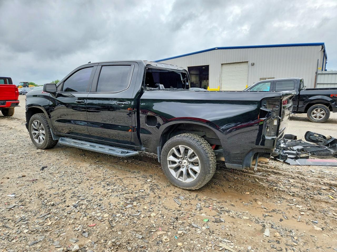 2019 CHEVROLET SILVERADO K1500 RST — снимка 2