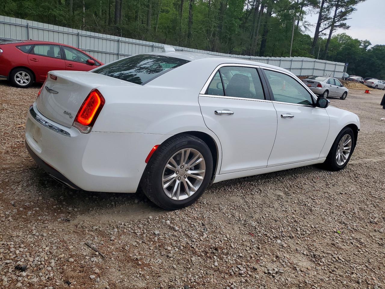 2015 CHRYSLER 300C — снимка 3