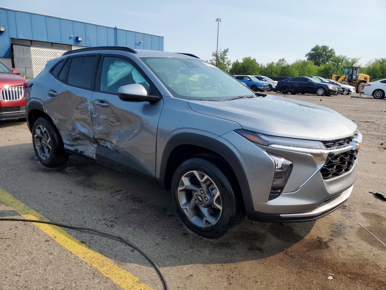 2025 CHEVROLET TRAX 1LT — снимка 4