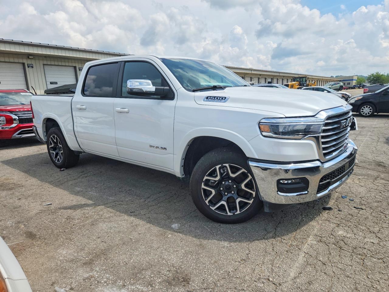 2026 RAM 1500 LARAMIE — снимка 4