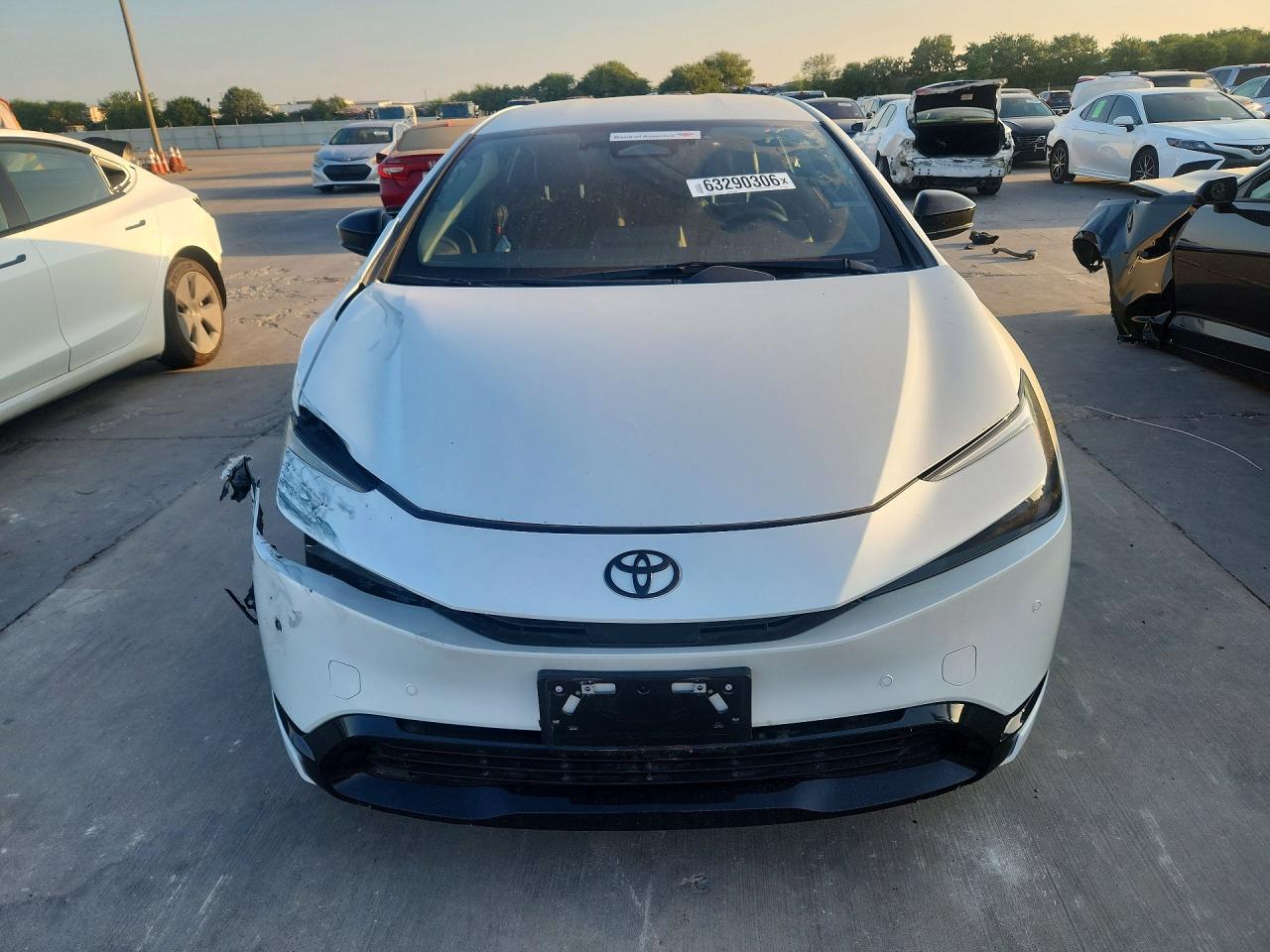 2025 TOYOTA PRIUS NIGHTSHADE — снимка 5