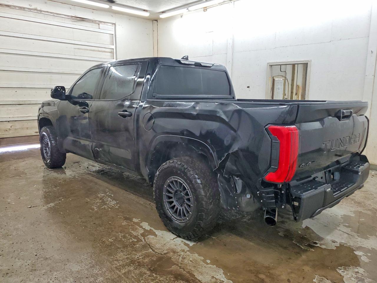 2023 TOYOTA TUNDRA SR — снимка 2