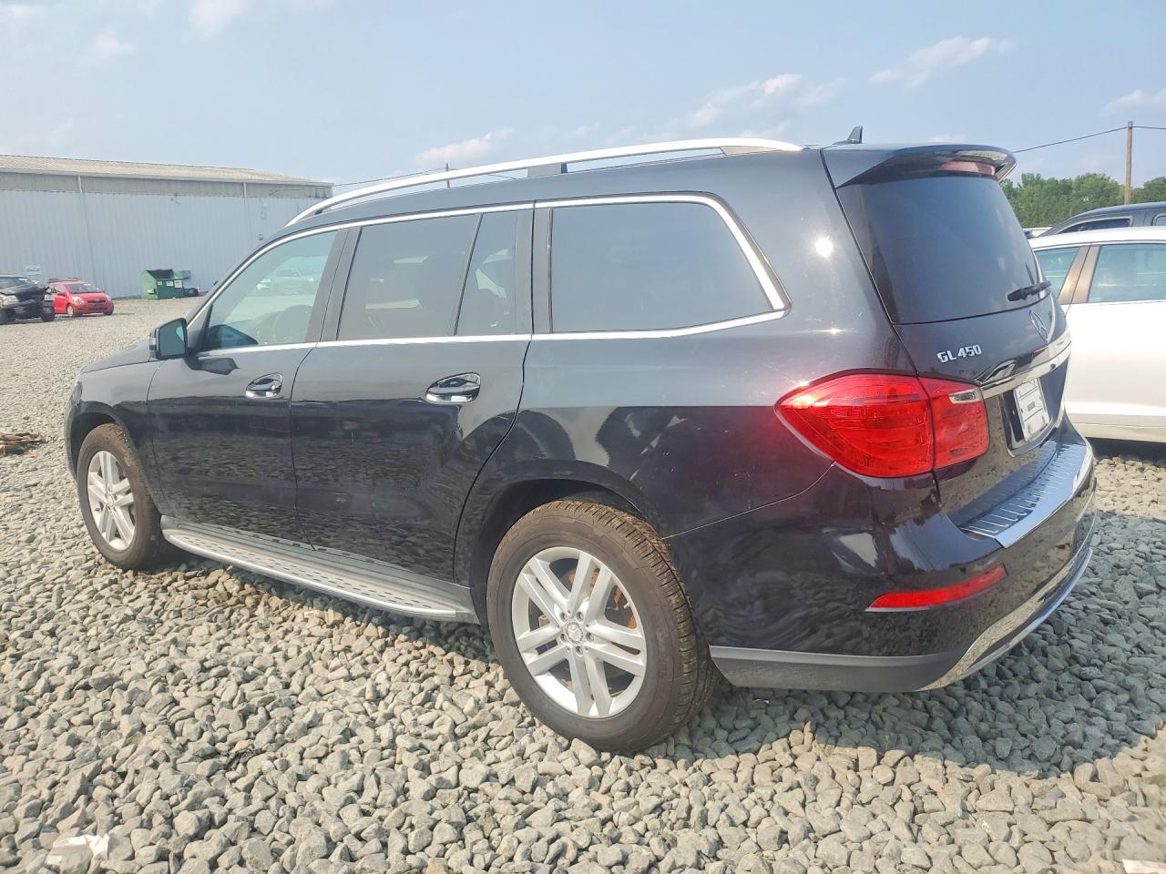 2013 MERCEDES-BENZ GL 450 4MATIC — снимка 2