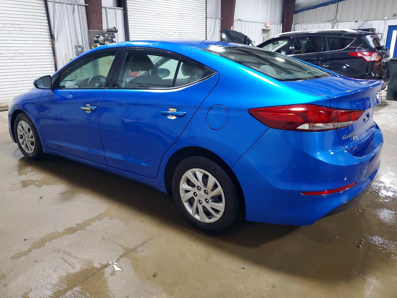 2018 HYUNDAI ELANTRA SE — снимка 2