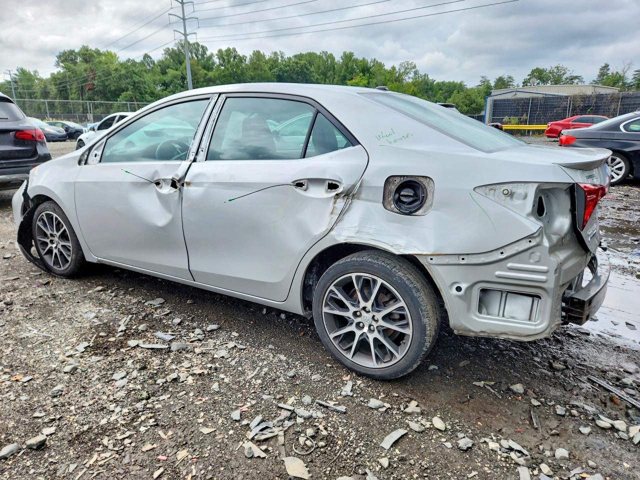 2017 TOYOTA COROLLA 50TH ANNIVERSARY SPECIAL EDITION — снимка 2