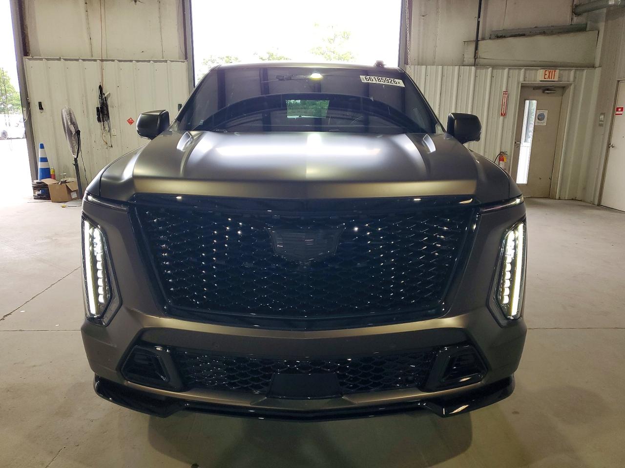 2025 CADILLAC ESCALADE V — снимка 5