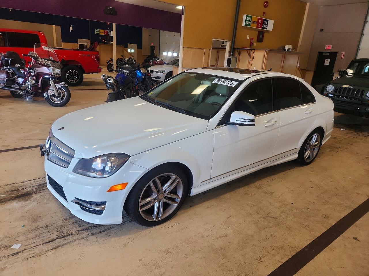 2013 MERCEDES-BENZ C 300 4MATIC
